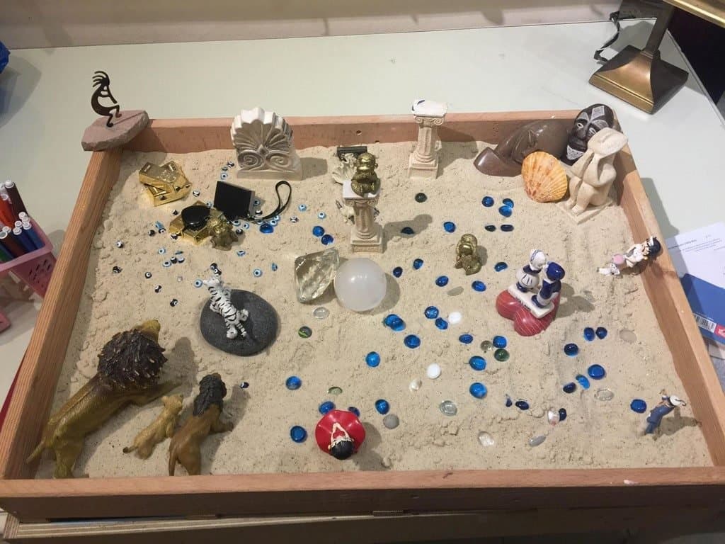 Sandplay Therapy 27